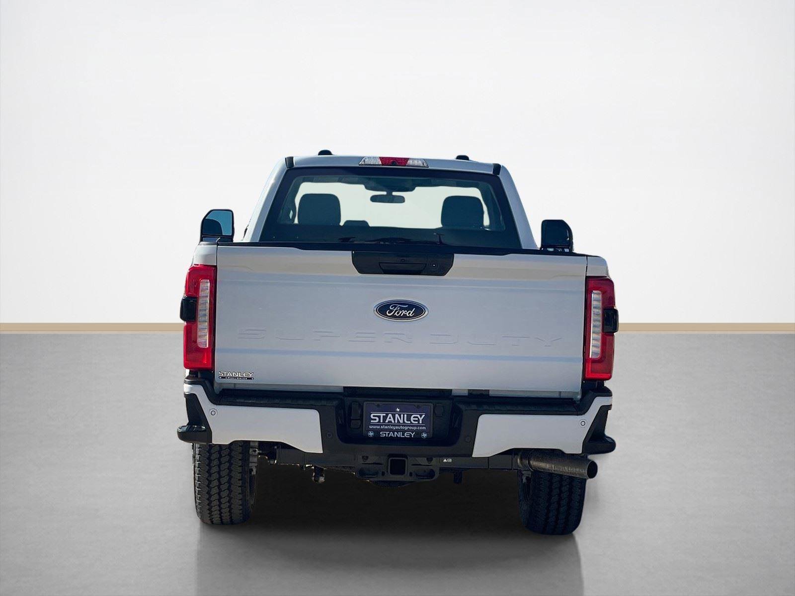 New 2026 Ford F350 XL w/ STX Appearance Package AWD/4WD image 7