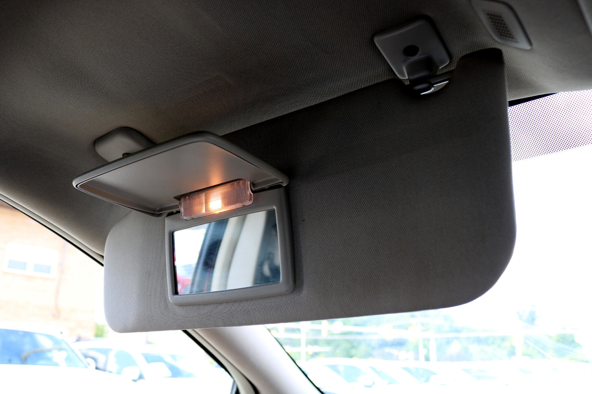 Used 2015 Lincoln MKX FWD w/ Walnut Swirl Wood Package image 28