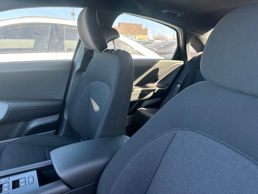 New 2025 Hyundai Ioniq 6 Limited image 15