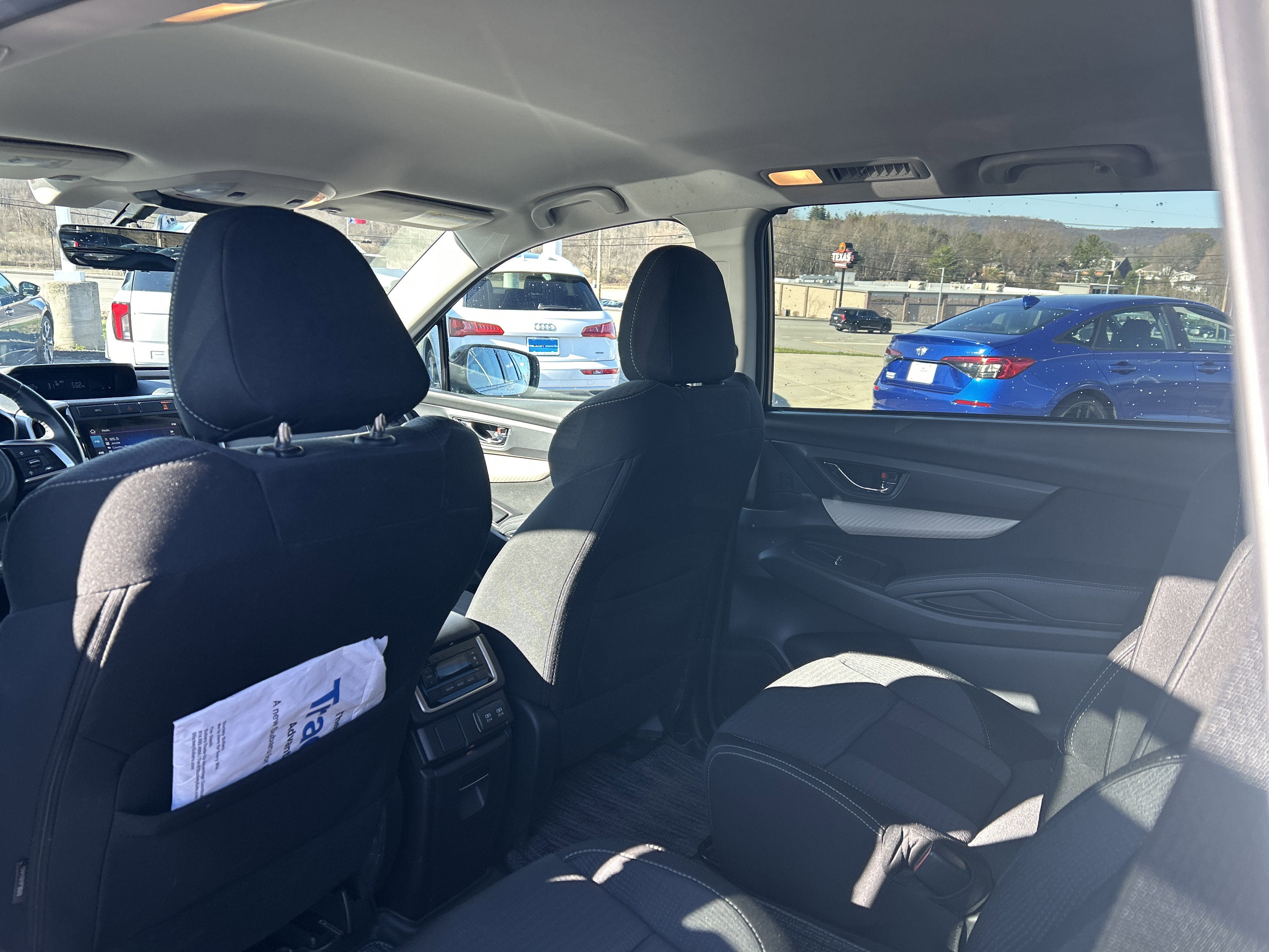 Used 2019 Subaru Ascent Premium image 37