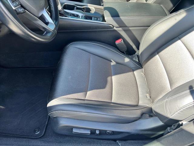Used 2018 Honda Accord Sport image 10