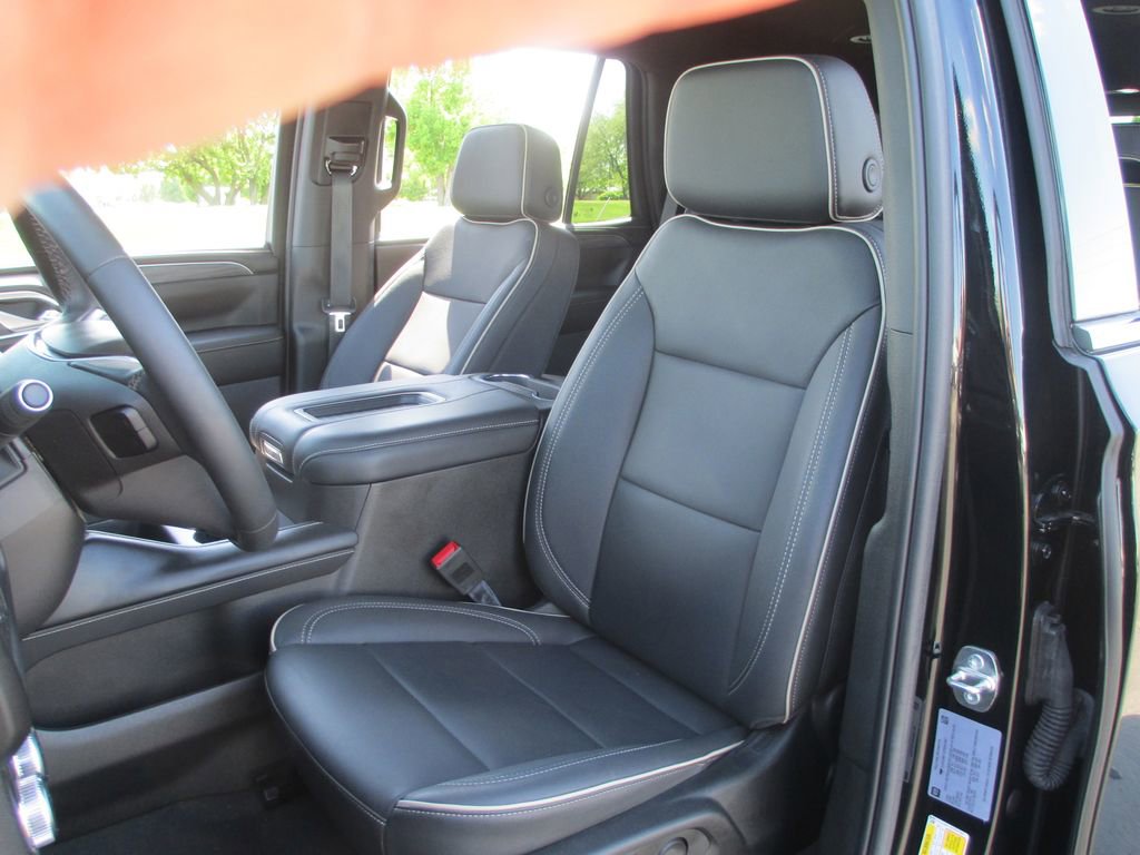 Used 2023 GMC Yukon SLT w/ Max Trailering Package AWD/4WD image 21