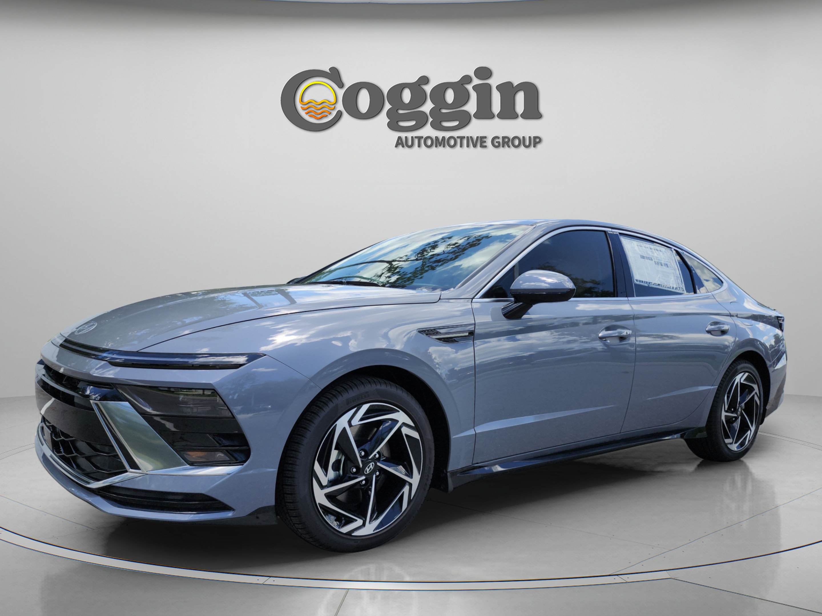 New 2026 Hyundai Sonata SEL FWD image 2