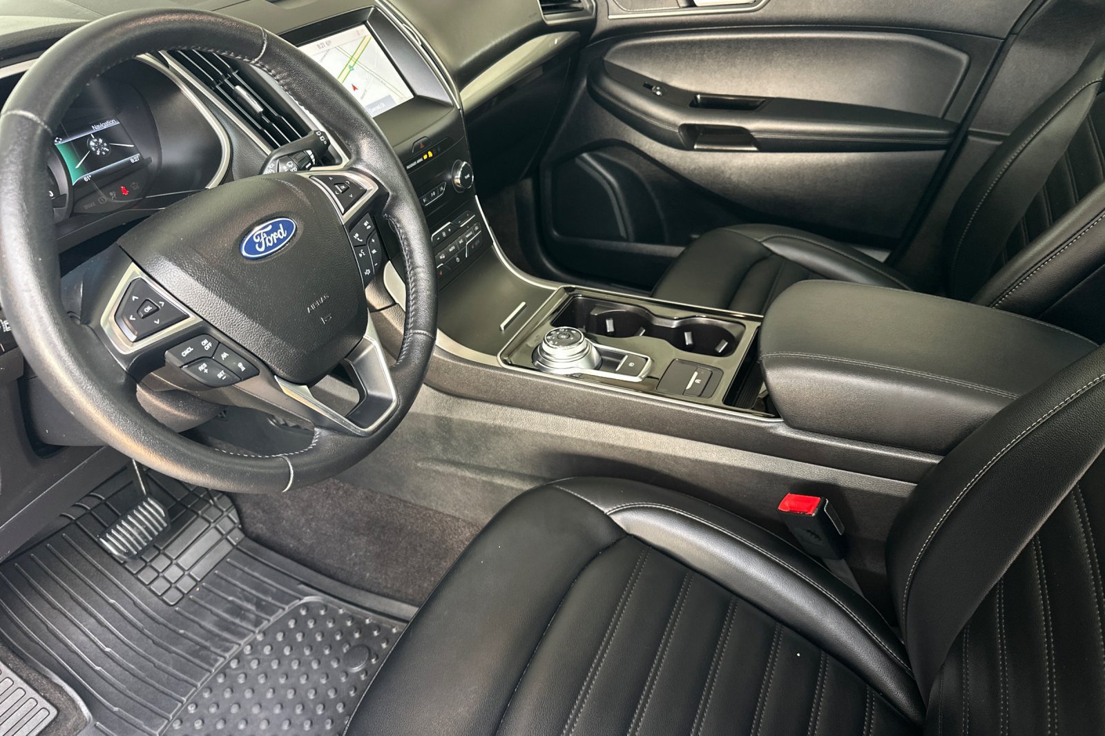 Used 2020 Ford Edge SEL w/ Convenience Package FWD image 7
