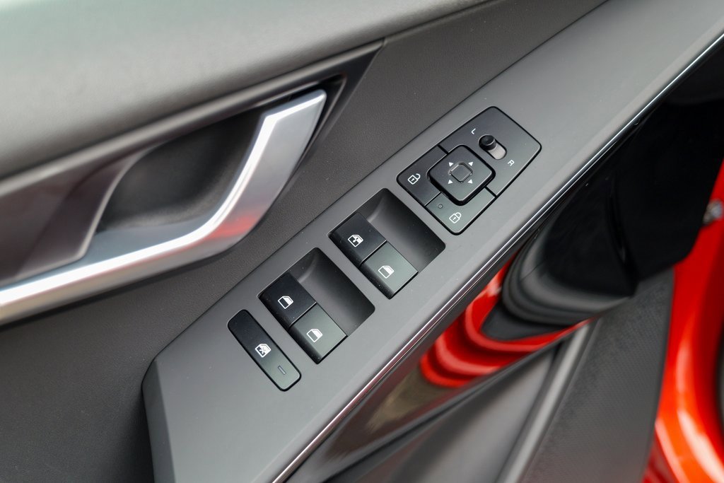 Used 2023 Kia Niro Wind image 18