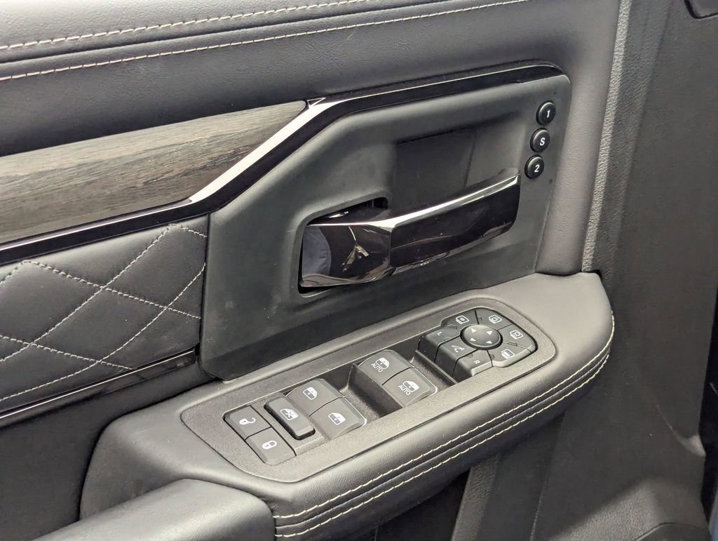 New 2026 RAM 3500 Limited image 14