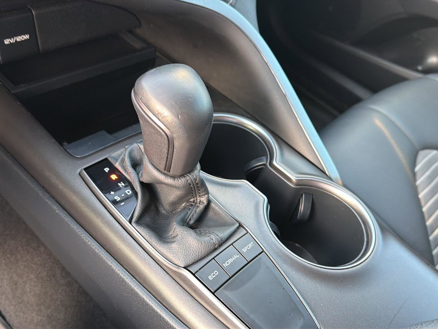 Certified 2022 Toyota Camry SE FWD image 27