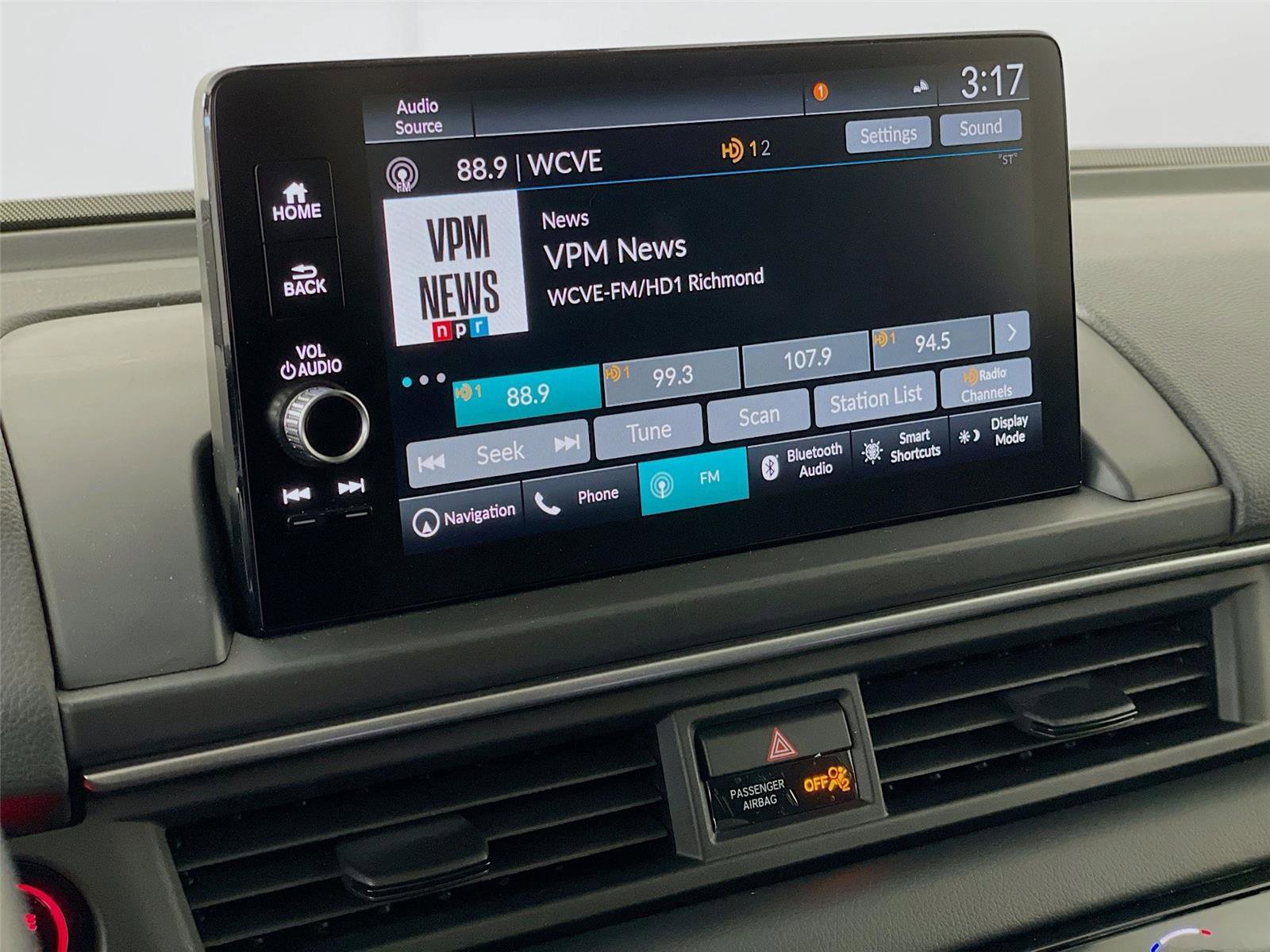 Used 2025 Honda Pilot Touring image 21