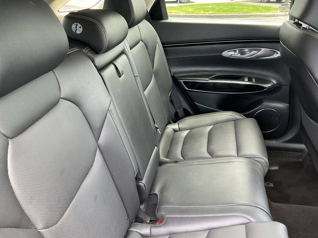 Used 2022 Genesis GV70 2.5T AWD/4WD image 24