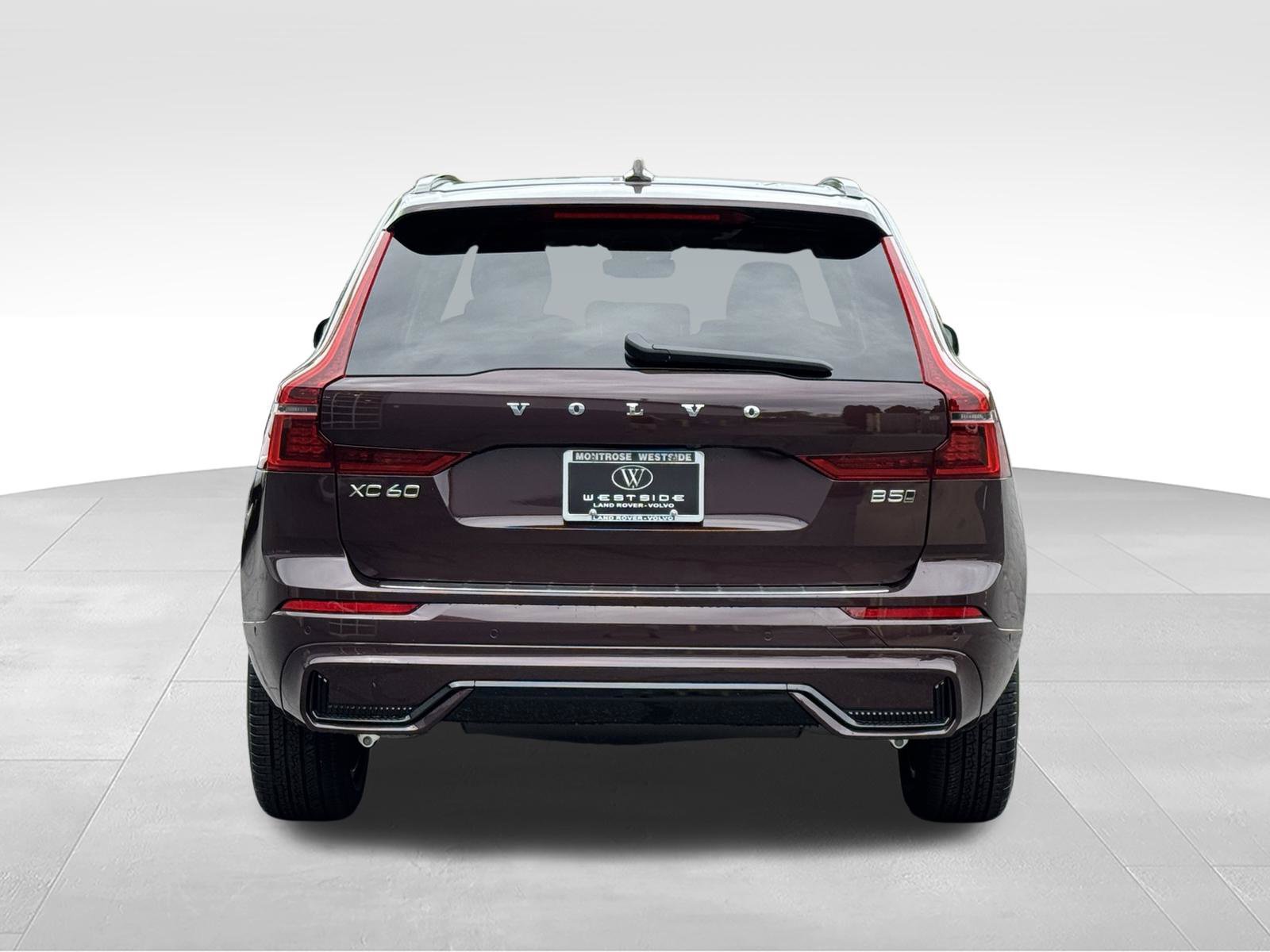 New 2026 Volvo XC60 B5 Plus w/ Protection Package Premier AWD/4WD image 4