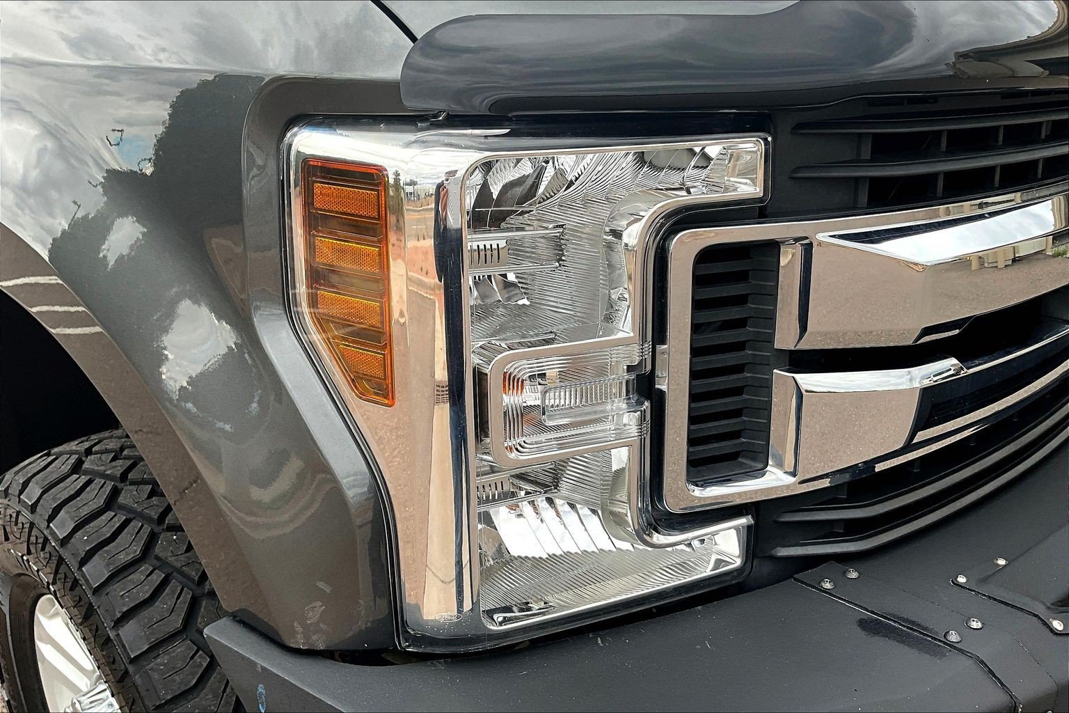 Used 2019 Ford F250 XLT w/ XLT Value Package AWD/4WD image 32