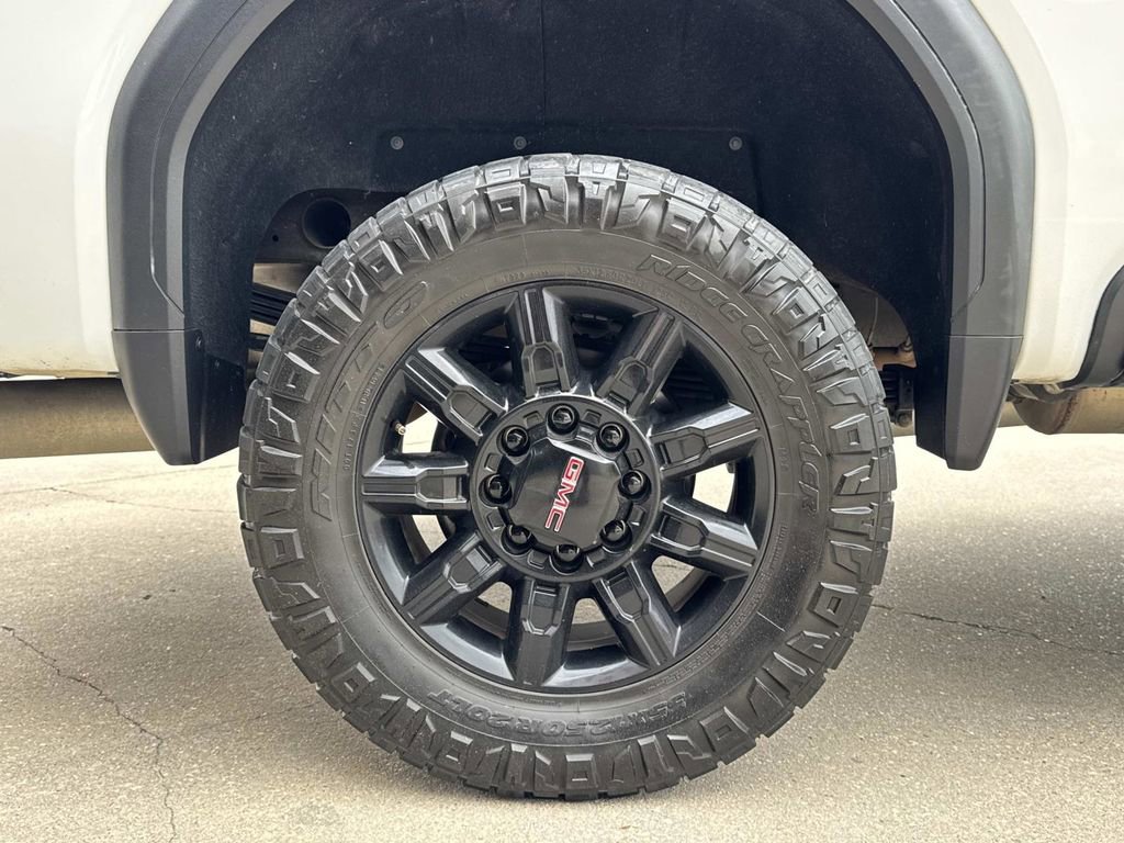 Used 2023 GMC Sierra 2500 AT4 w/ AT4 Preferred Package AWD/4WD image 15