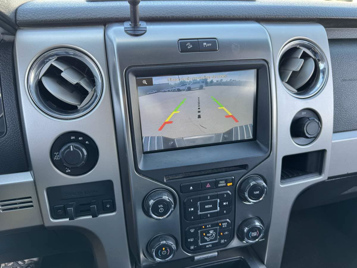 Used 2014 Ford F150 FX4 w/ Equipment Group 402A Luxury AWD/4WD image 29