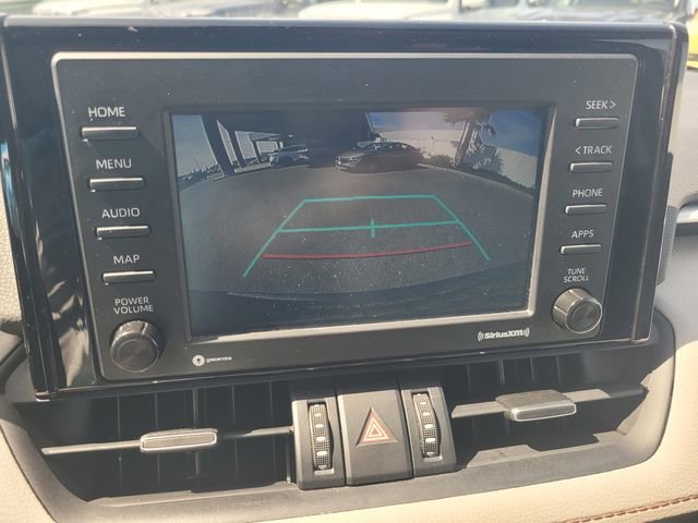 Used 2020 Toyota RAV4 XLE Premium FWD image 22