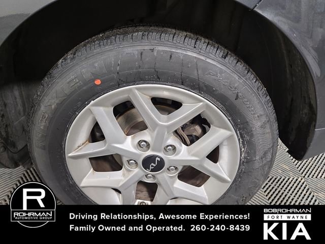 Certified 2024 Kia Soul LX w/ Option Group 015 image 12