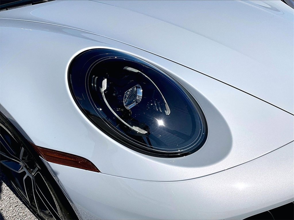 New 2025 Porsche 911 Carrera GTS image 12