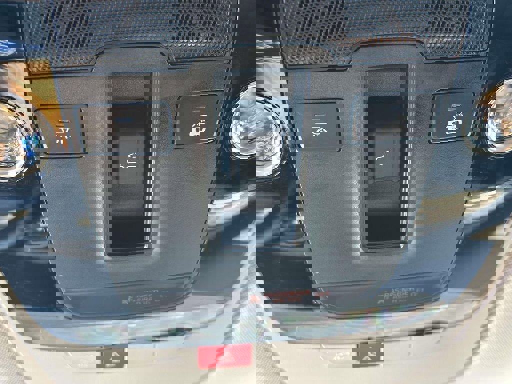 Certified 2026 Kia Sportage EX w/ EX Panorama Roof Package image 34