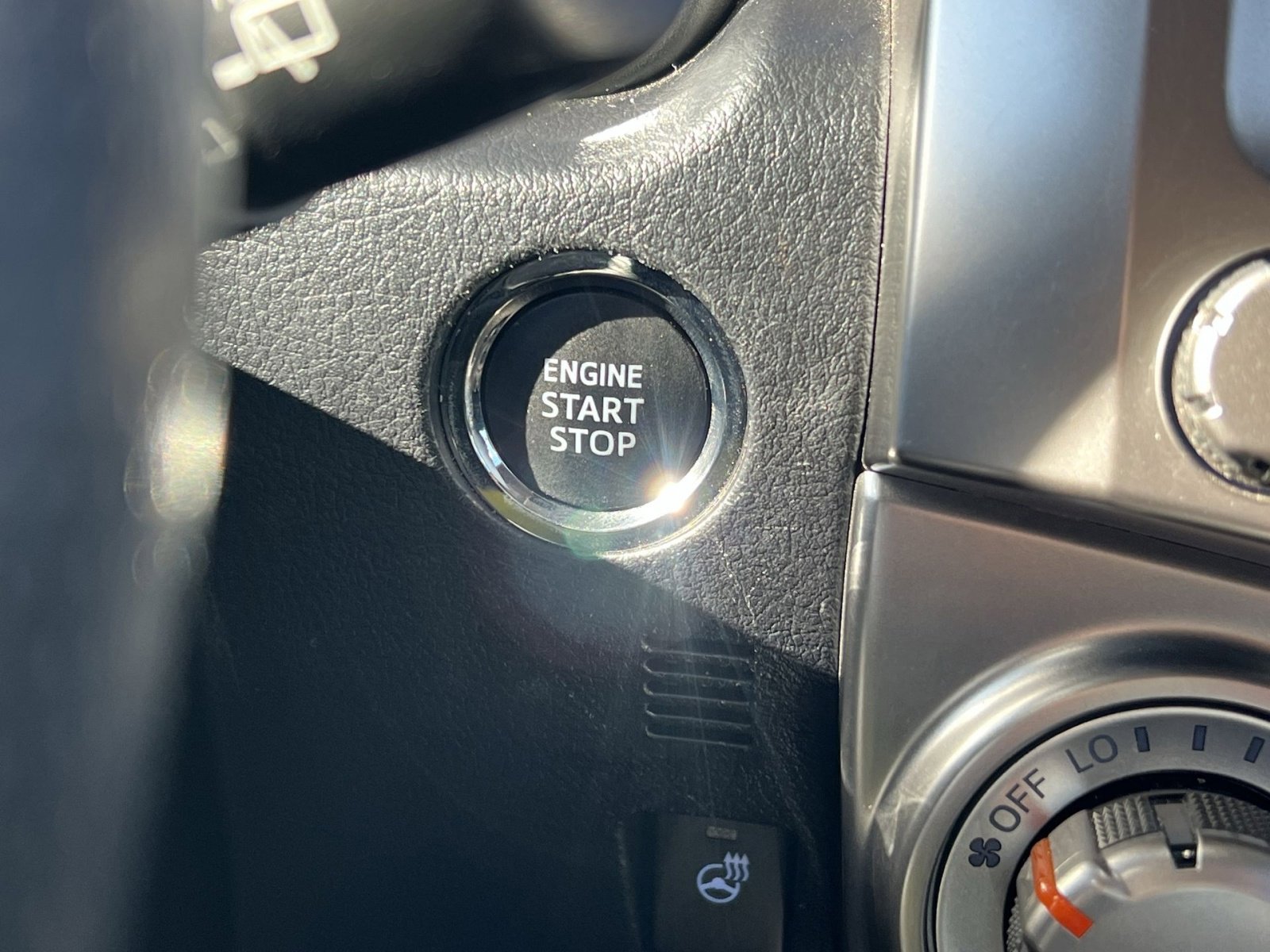 Used 2024 Toyota 4Runner SR5 Premium image 35