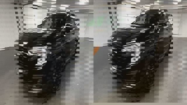 Certified 2024 GMC Terrain SLE w/ Driver Convenience Package image 4