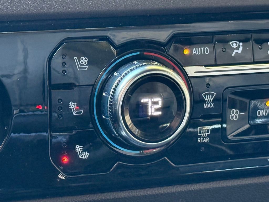 Used 2023 GMC Sierra 1500 SLT w/ SLT Premium Package image 20