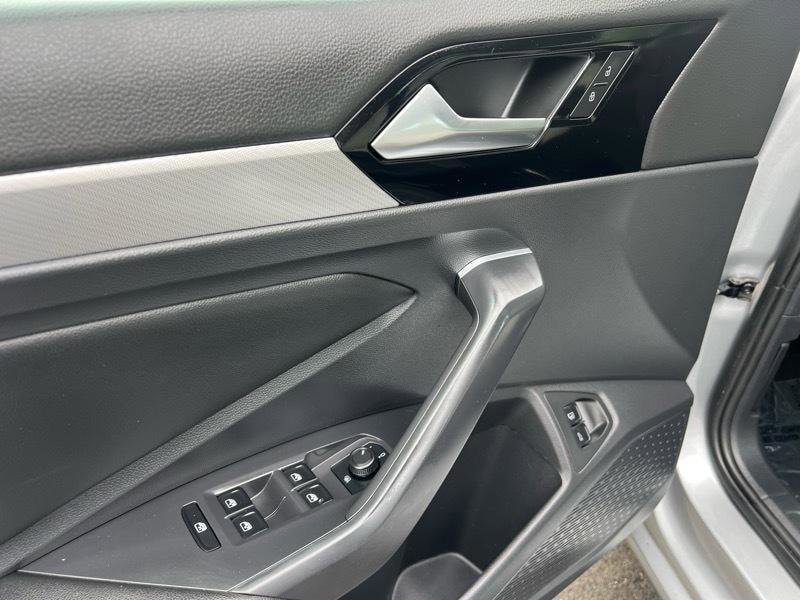 Used 2020 Volkswagen Jetta R-Line FWD image 24