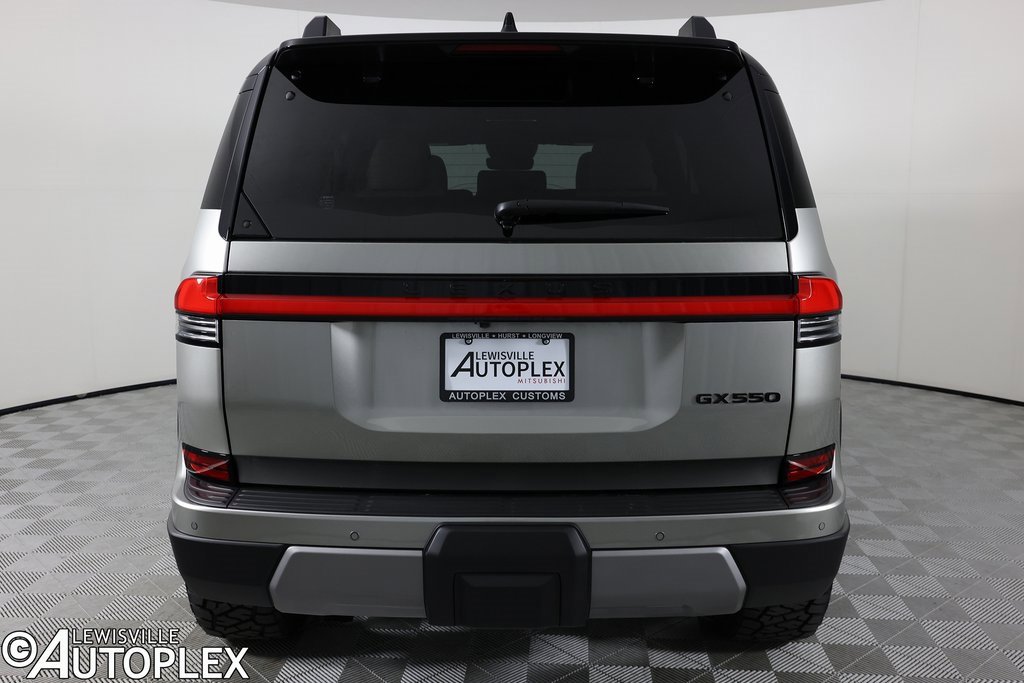 Used 2025 Lexus GX 550 image 7