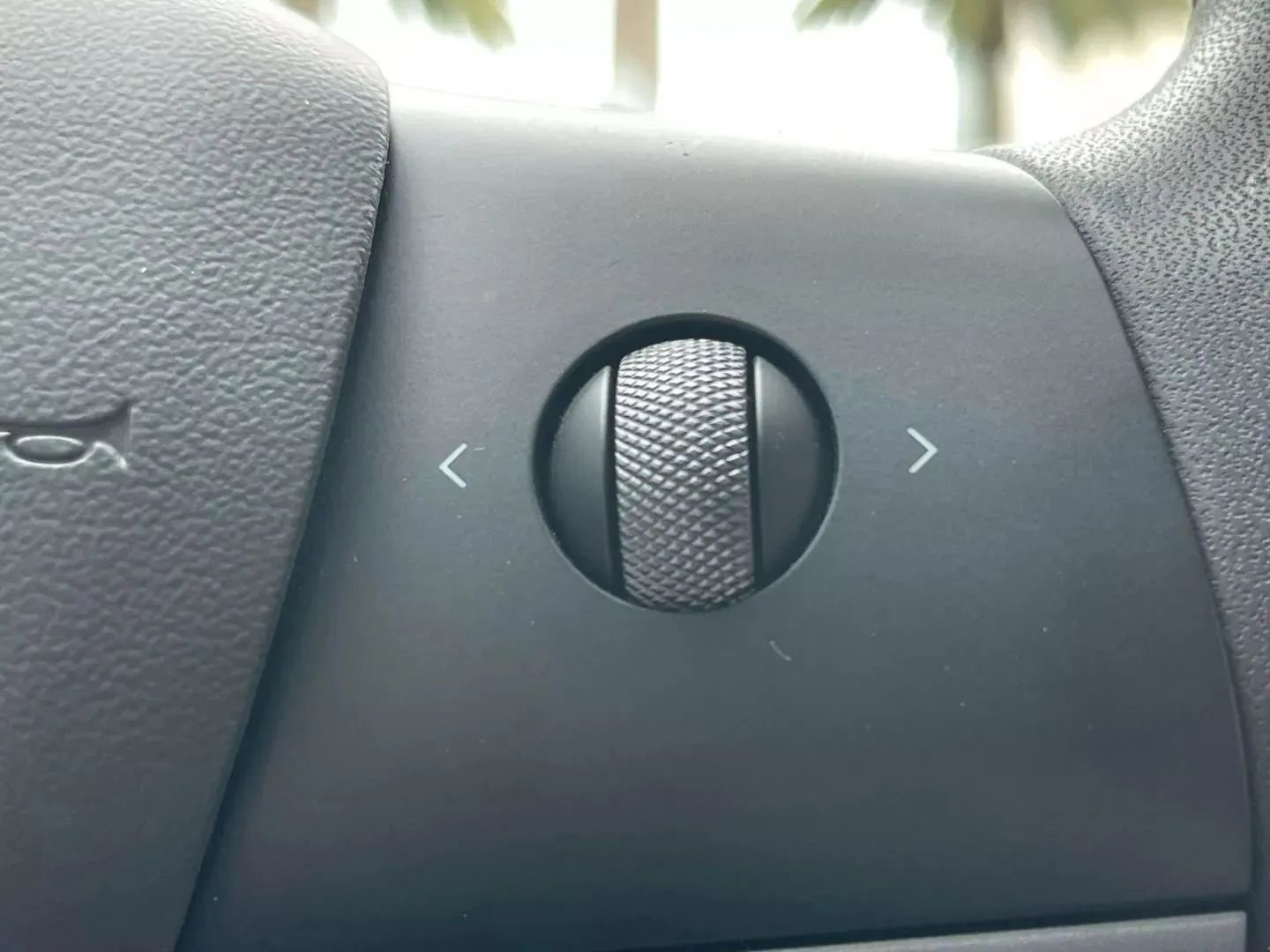 Used 2023 Tesla Model 3 Standard Range image 25