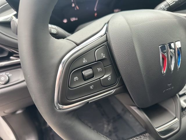 Used 2025 Buick Envista Avenir image 22