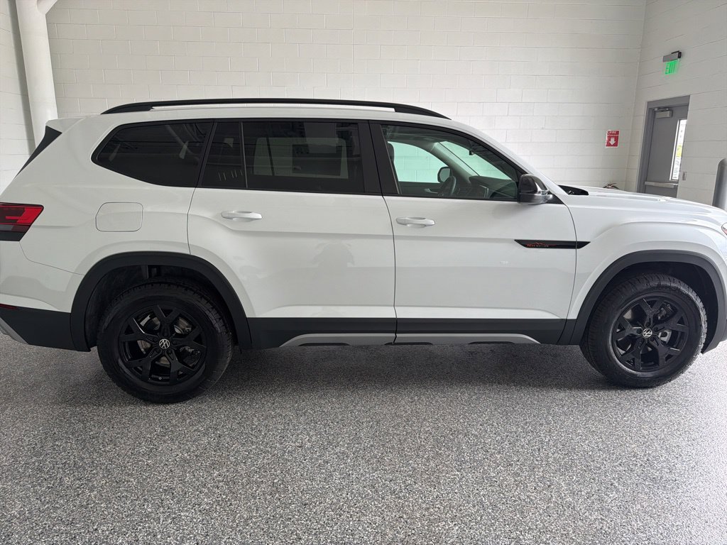 New 2026 Volkswagen Atlas Peak Edition AWD/4WD image 6