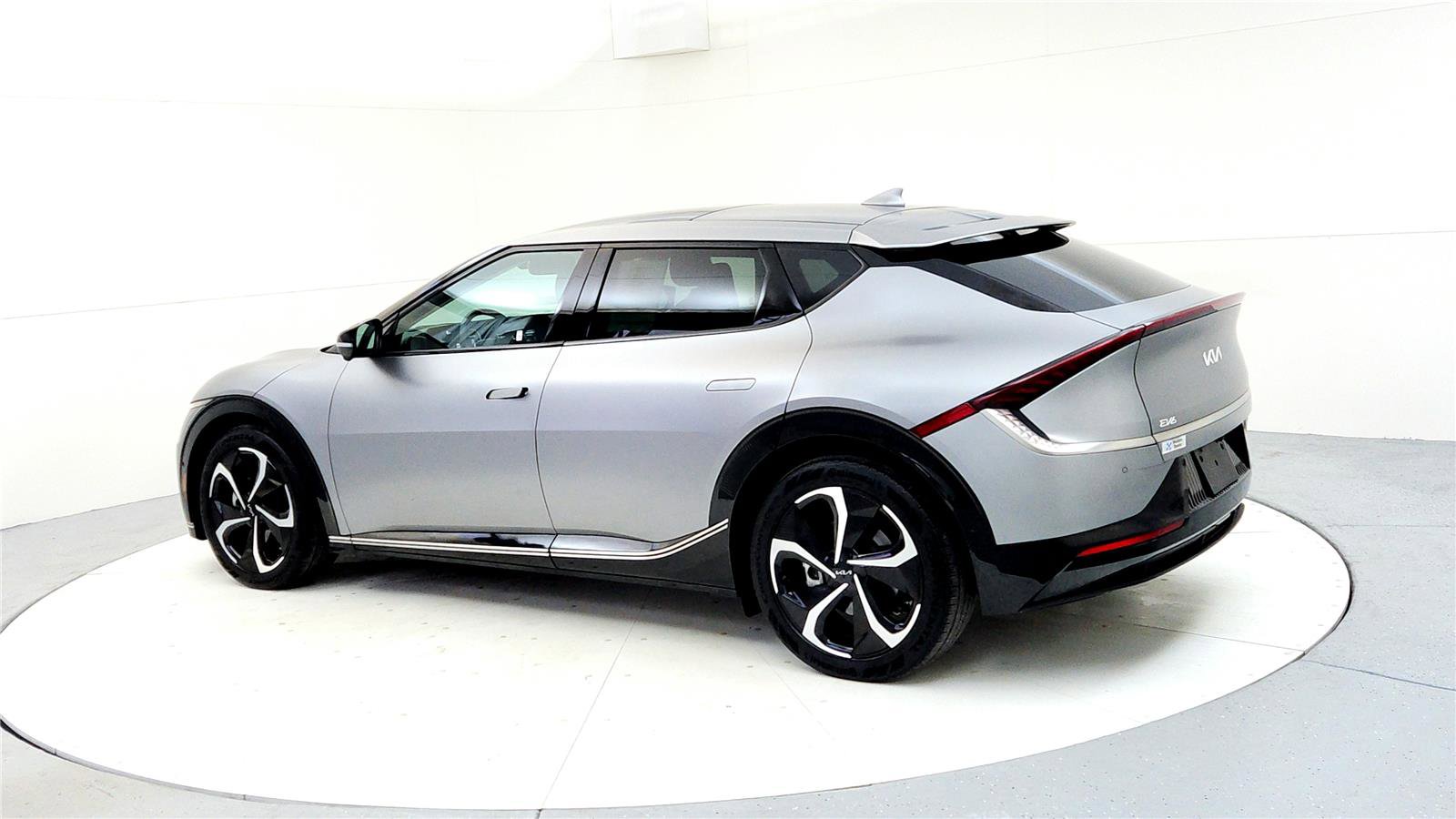 Used 2022 Kia EV6 GT-Line w/ First Edition Package image 4