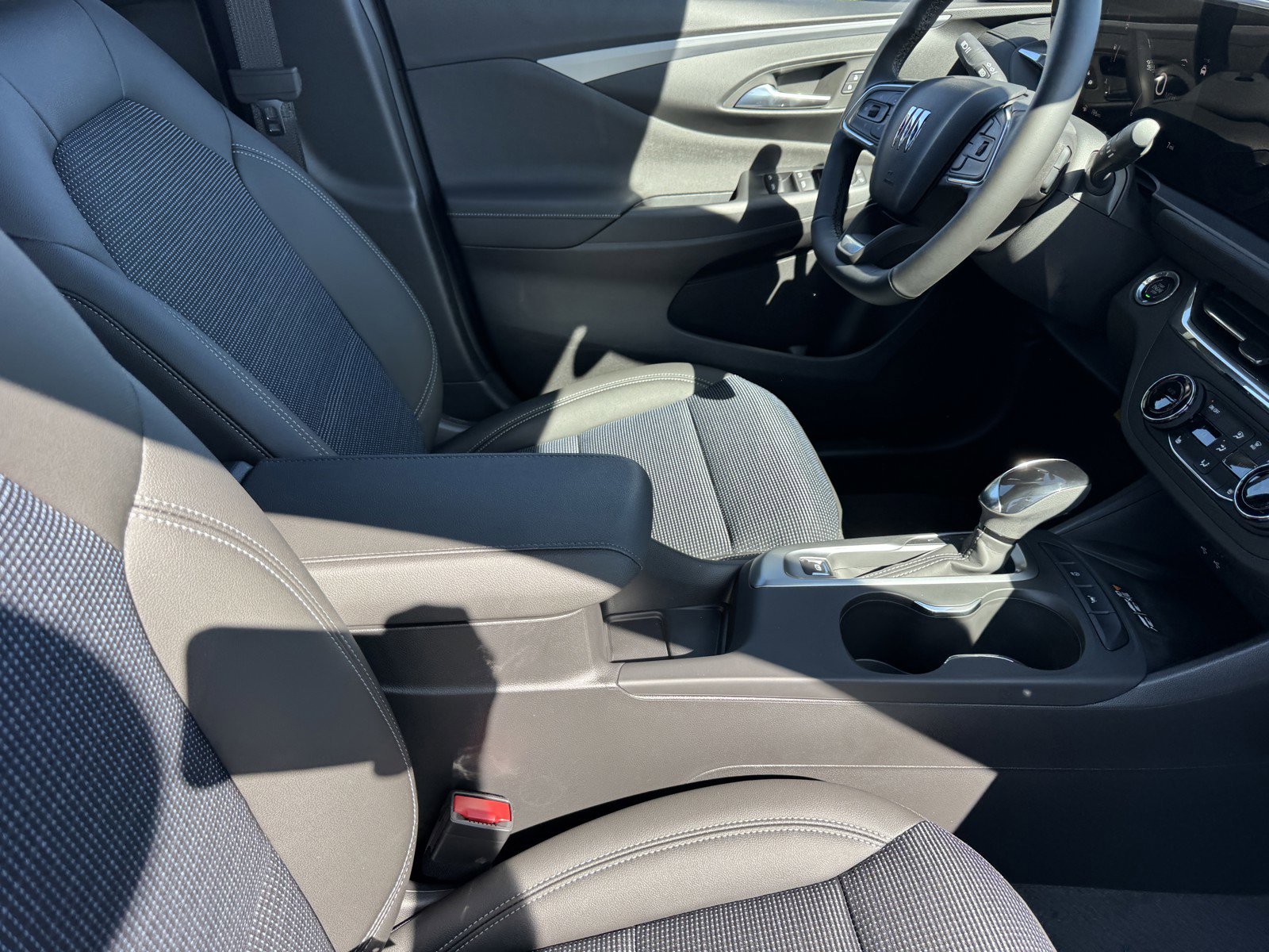 New 2026 Buick Envista Preferred w/ Convenience I Package image 8