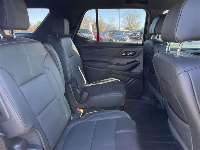 Used 2023 Chevrolet Traverse RS image 21
