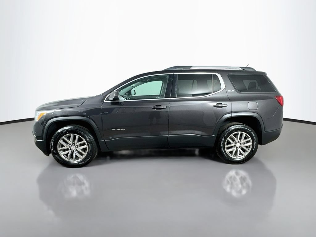 Used 2017 GMC Acadia SLE AWD/4WD image 4