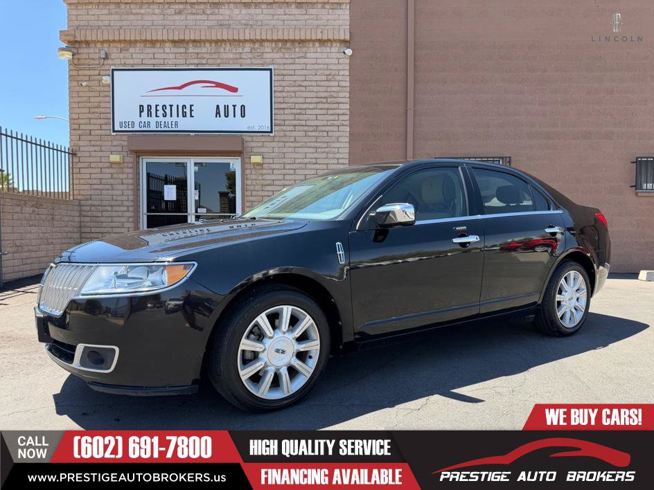 Used 2012 Lincoln MKZ FWD image 1