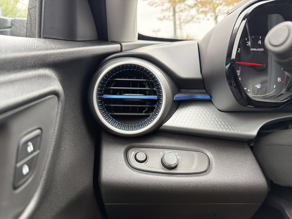 New 2026 Chevrolet Trax LS w/ LS Convenience Package FWD image 18