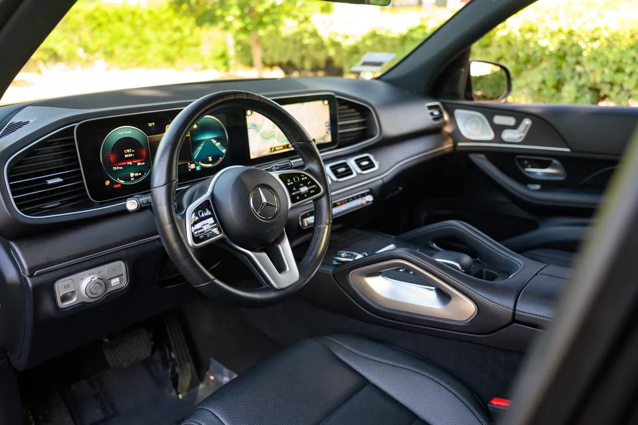 Used 2021 Mercedes-Benz GLE 350 w/ Premium Package image 17