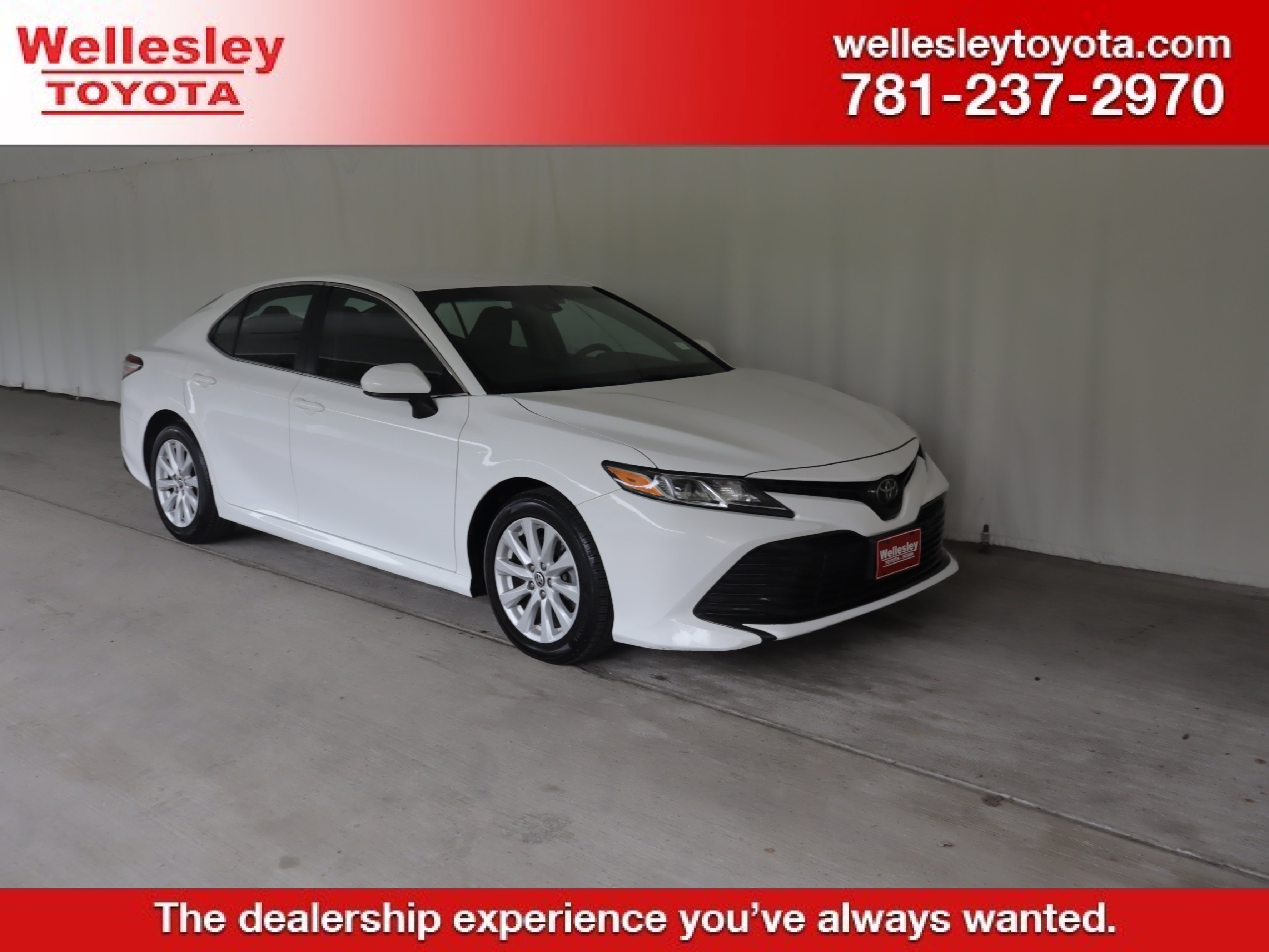 Used 2018 Toyota Camry LE FWD video 1
