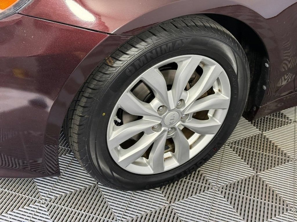Used 2015 Kia Optima EX w/ EX Premium Package FWD image 13