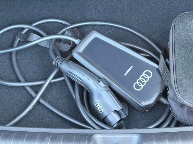 Used 2024 Audi Q4 e-tron Premium Plus w/ Premium Plus AWD/4WD image 32