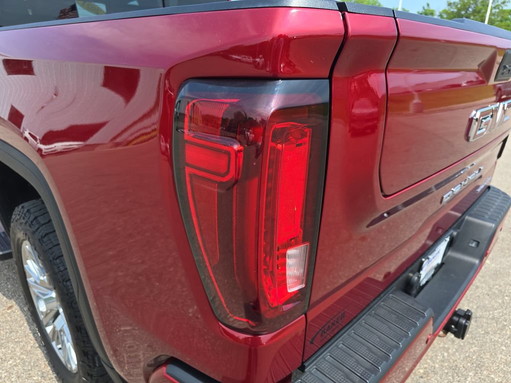 Used 2021 GMC Sierra 1500 Denali AWD/4WD image 38