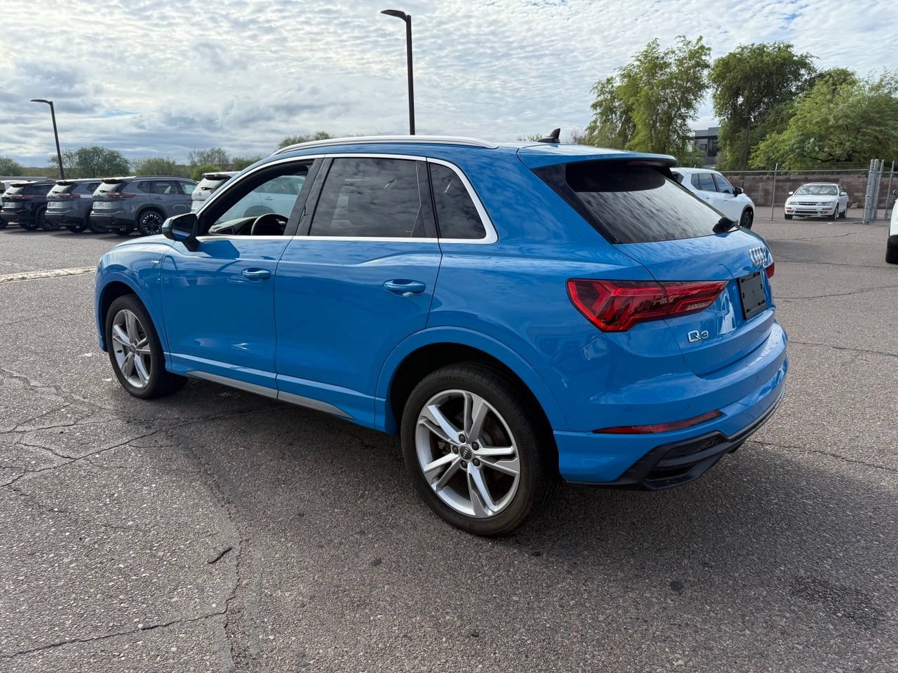 Used 2020 Audi Q3 2.0T Premium Plus w/ Premium Plus Package AWD/4WD image 7