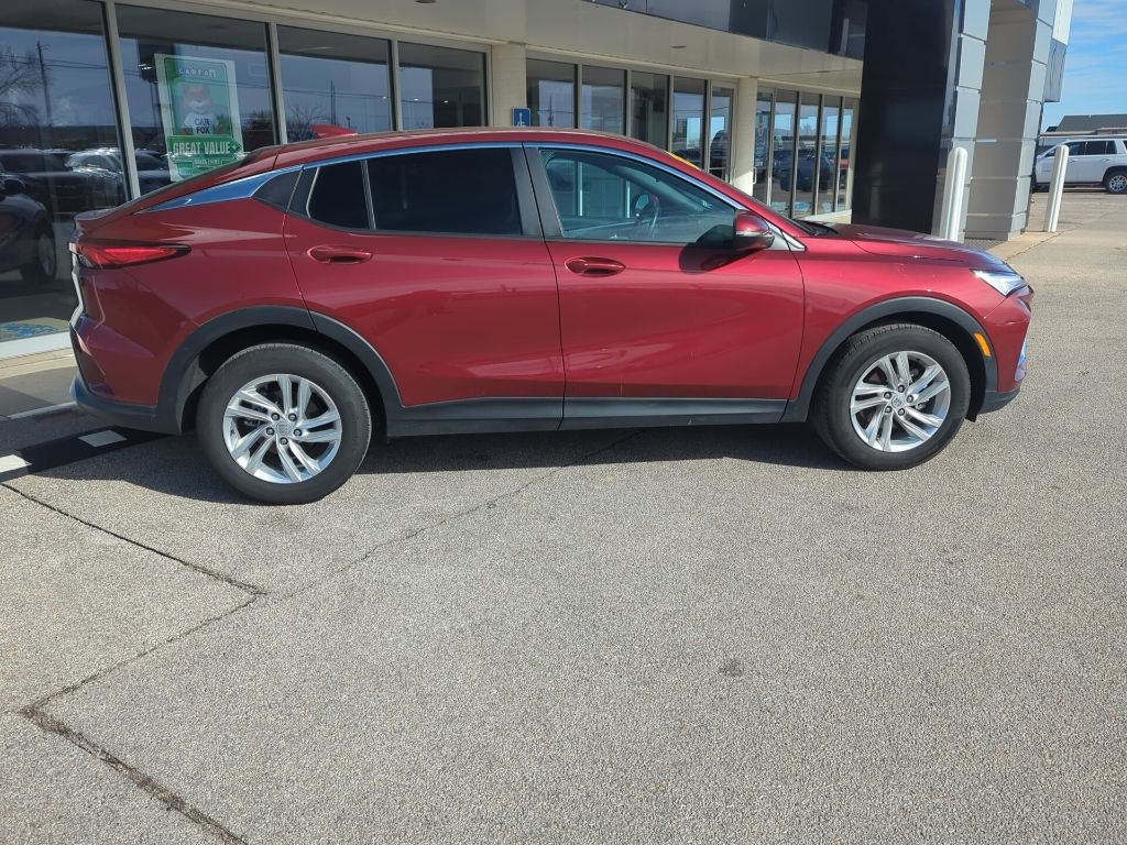 Used 2024 Buick Envista Preferred w/ Convenience I Package image 6