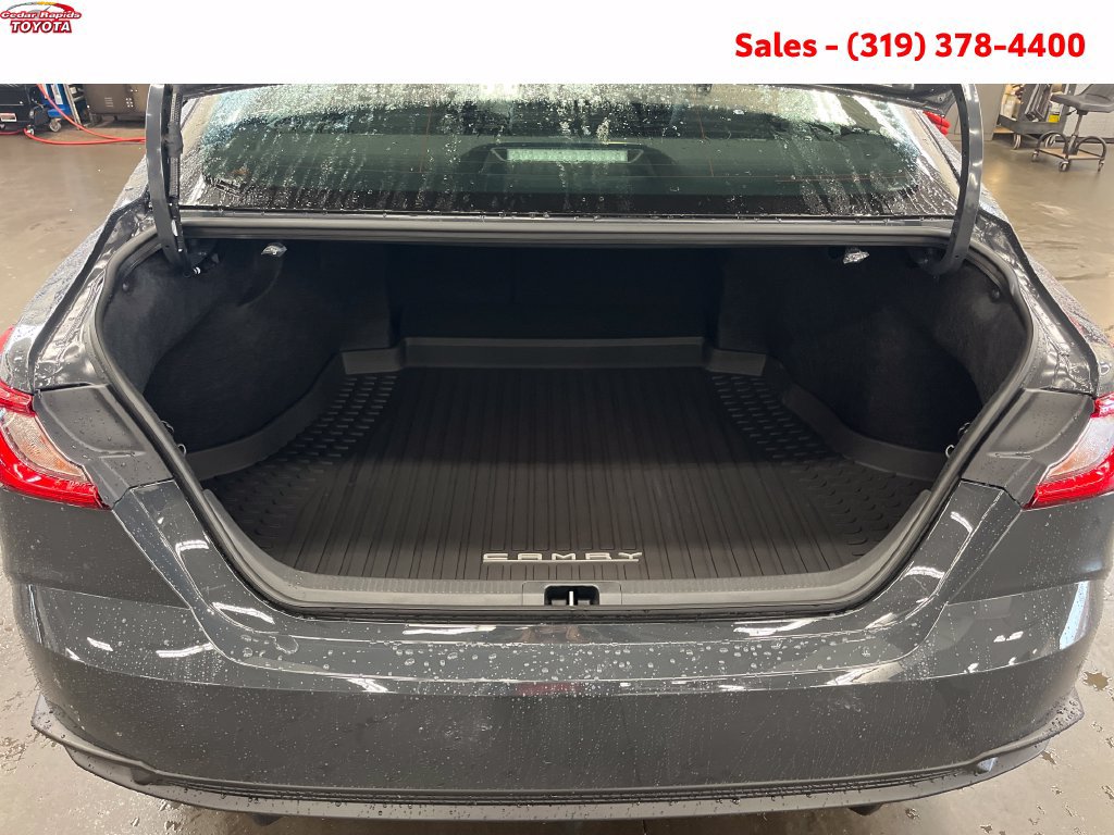 New 2026 Toyota Camry SE FWD image 12