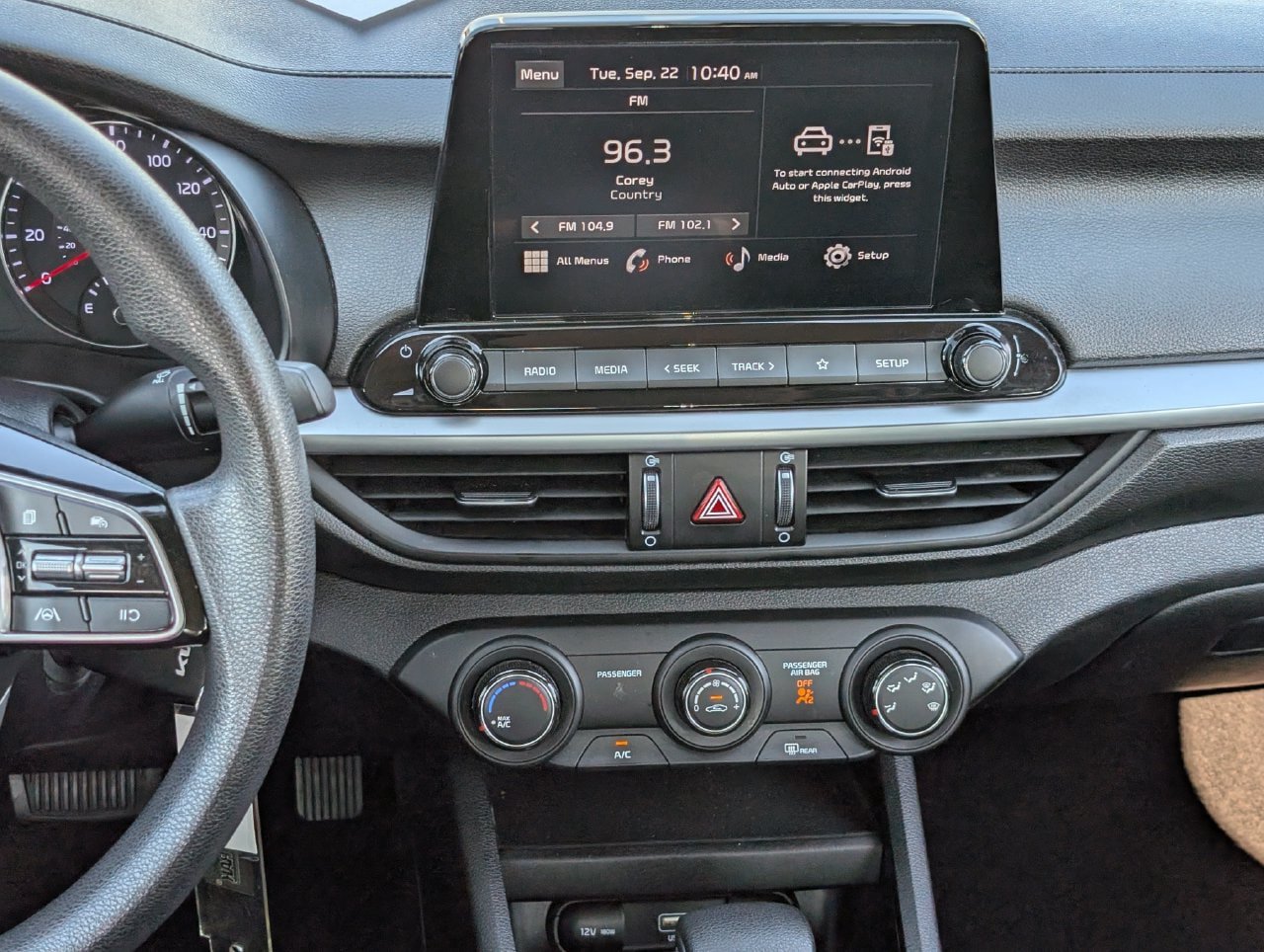 Used 2024 Kia Forte LXS FWD image 12
