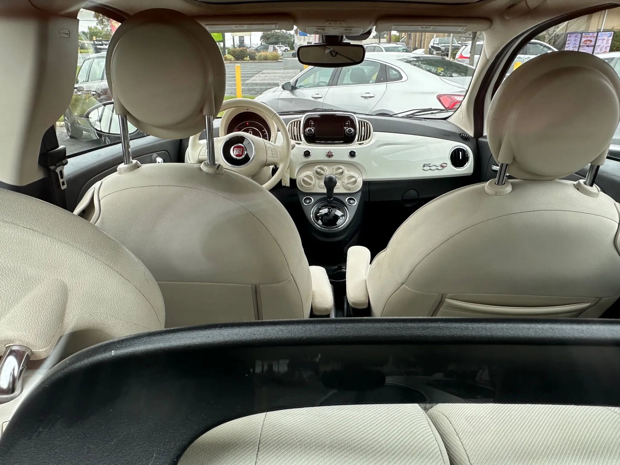 Used 2019 FIAT 500 Pop image 8