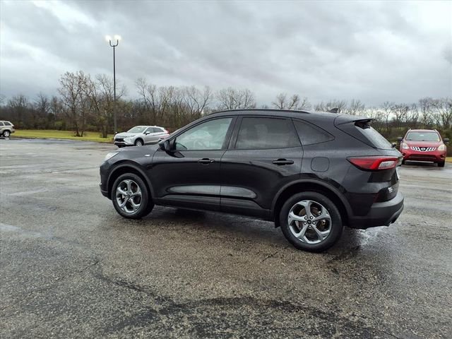 Used 2025 Ford Escape ST-Line image 30