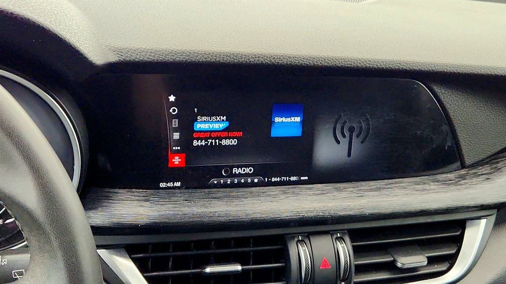 Used 2019 Alfa Romeo Stelvio RWD image 17