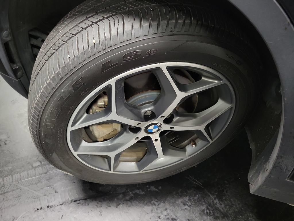 Used 2018 BMW X1 sDrive28i FWD image 16