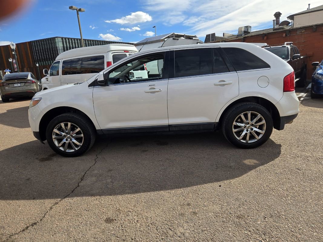 Used 2011 Ford Edge Limited w/ 301A Rapid Spec Order Code image 5