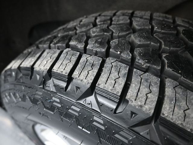 Used 2021 Chevrolet Silverado 1500 LT w/ Bed Protection Package image 12